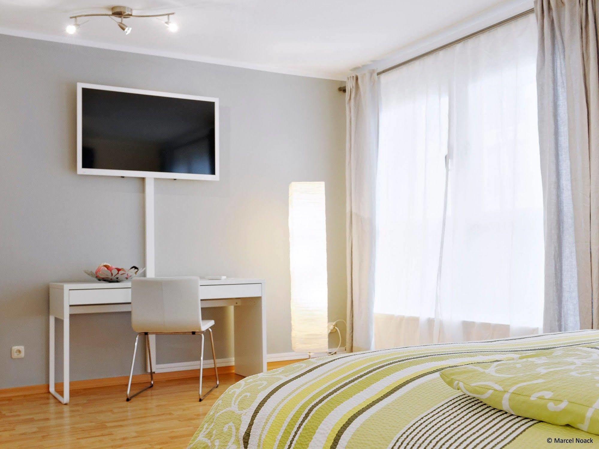 City Park Apartments - #11.01 - Elegante Suite Mit Tiefgarage لبسيا المظهر الخارجي الصورة