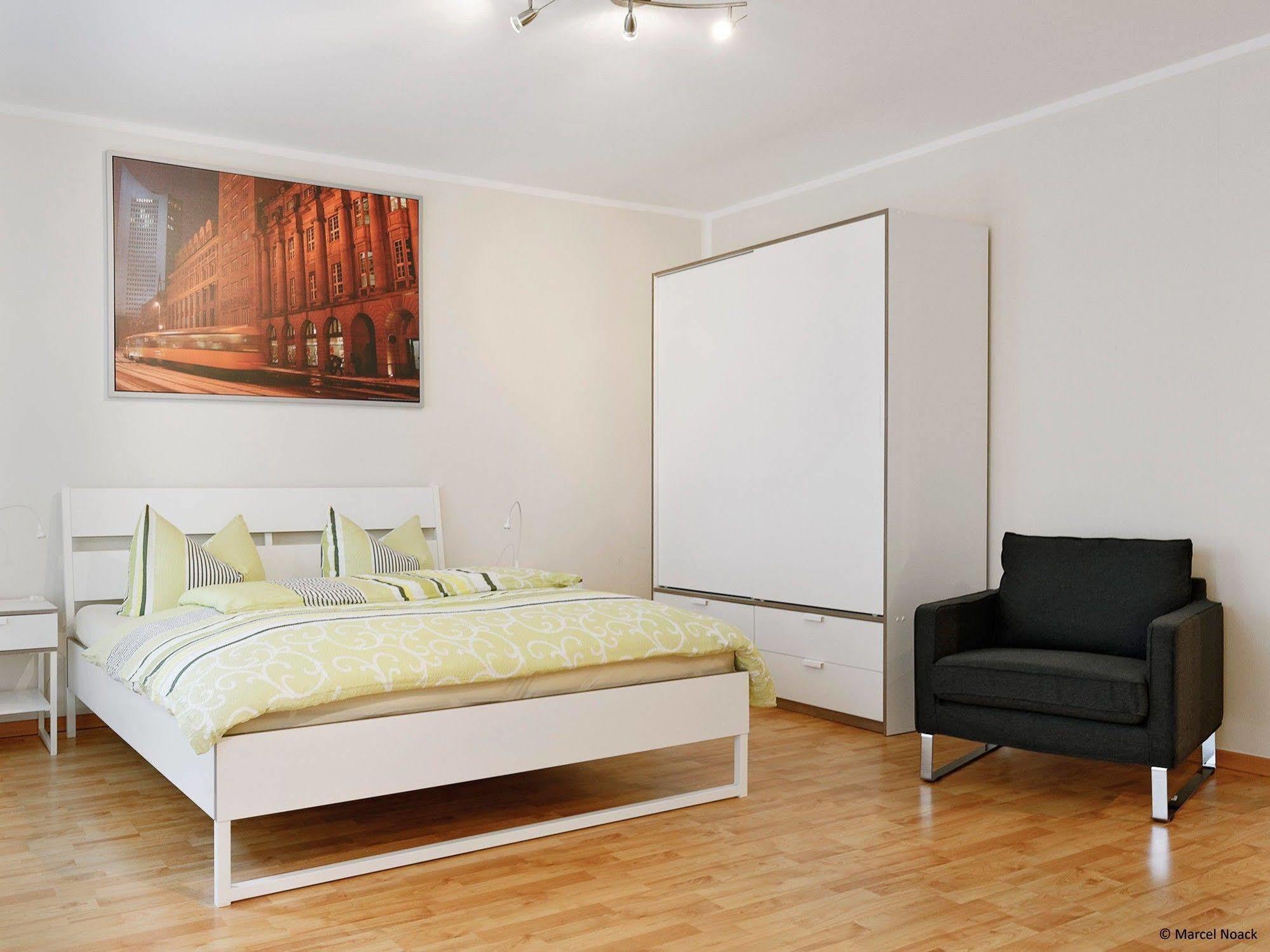 City Park Apartments - #11.01 - Elegante Suite Mit Tiefgarage لبسيا المظهر الخارجي الصورة